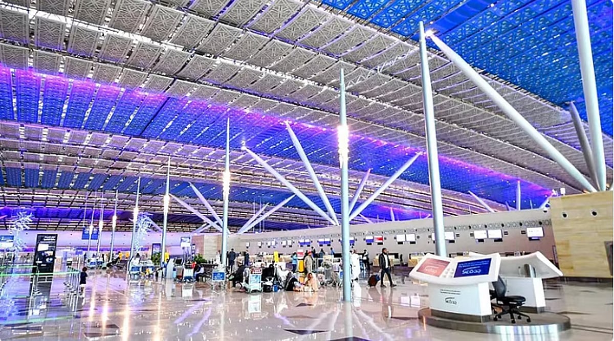 "مطارات جدة" تستعرض أبرز مشاريعها التطويرية في مؤتمر ومعرض الحج 2025