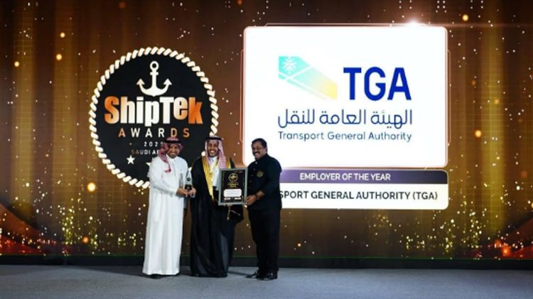 "هيئة النقل" تحقق جائزتين في القطاع البحري خلال مؤتمر "ShipTek "