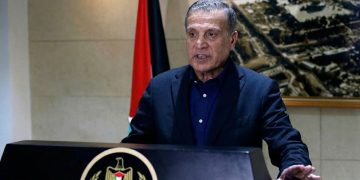 الرئاسة الفلسطينية تطالب أمريكا بالتدخل الفوري لإجبار إسرائيل على وقف الحرب