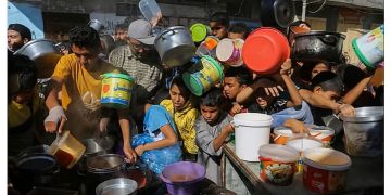 الرئاسة الفلسطينية تُدين اعتداءات المستوطنين بالضفة الغربية.. و«الأغذية العالمي»: الوضع الإنساني في غزة يزداد هشاشة