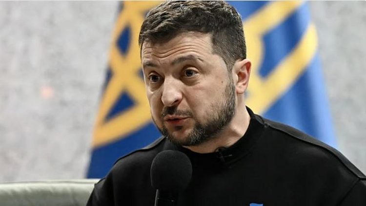 الرئيس الأوكراني يعلن تعديلات بمناصب عليا في كبرى شركات الطاقة بسبب فضيحة فساد