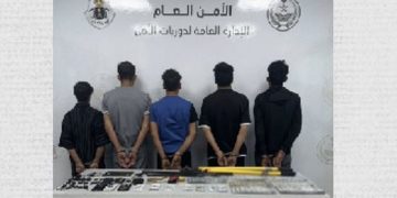القبض على 5 وافدين سوريين لسرقتهم مركبات واستخدامها في حوادث جنائية
