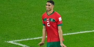 المغربي أشرف حكيمي أفضل لاعب أفريقي لعام 2025