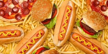 دراسة: الأطعمة السريعة الأكثر ضررا للدماغ
