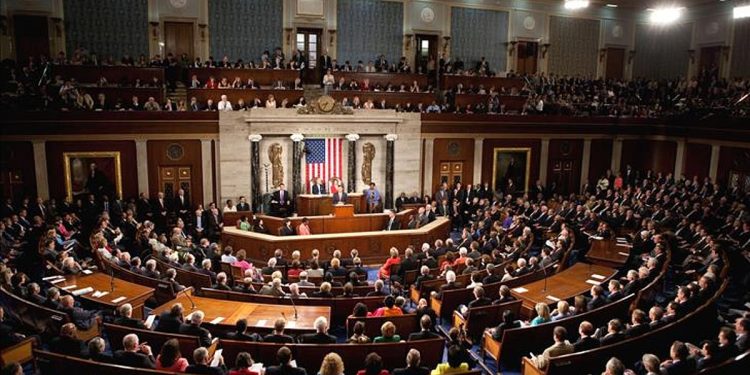 مجلس الشيوخ الأمريكي يتوصل لاتفاق على إنهاء الإغلاق الحكومي وإعادة فتح المؤسسات الفيدرالية