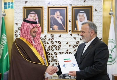 ولي العهد يتلقى رسالة خطية من رئيس إيران