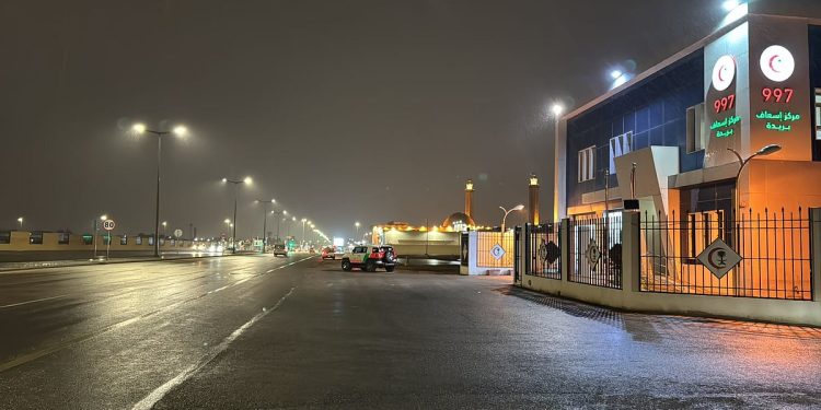 الهلال الأحمر بالقصيم يرفع جاهزيته الميدانية للتعامل مع الحالة المطرية