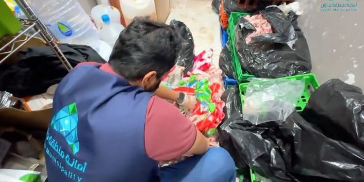 أمانة جازان تصادر 6500 كيلوجرام من الدواجن غير صالحة للاستهلاك
