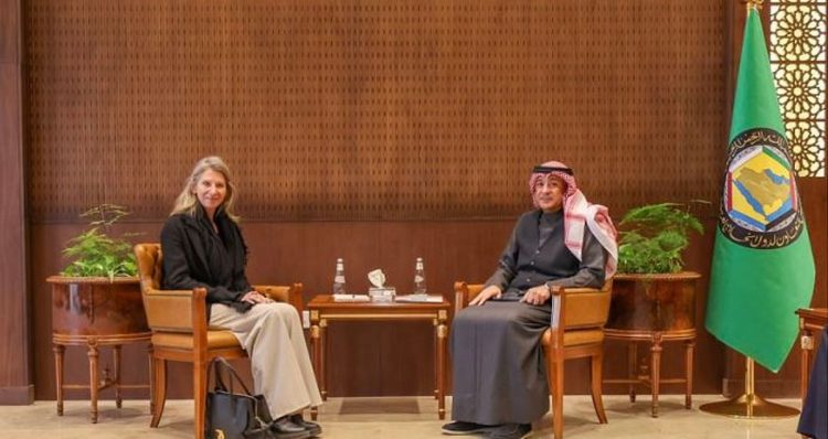 «البديوي» يستعرض مع سفيرة اليونان لدى المملكة سبل العلاقات الخليجية- الأوروبية