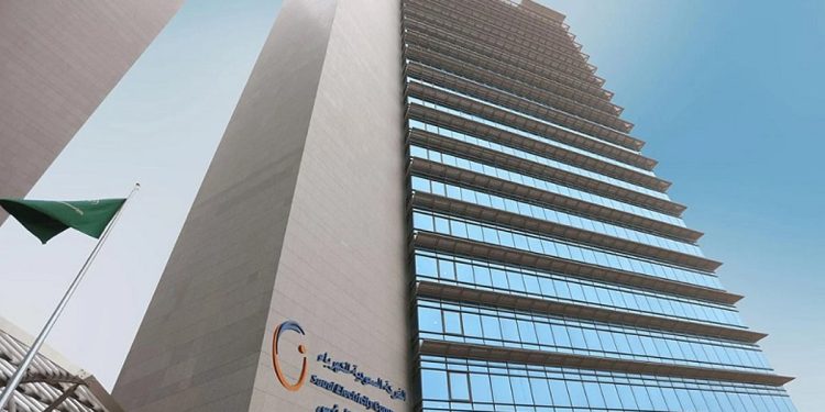 «الكهرباء»: إعادة الخدمة لأكثر من 50% من المتأثرين بانقطاع المنطقة الشرقية