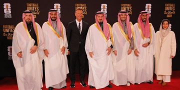 الوفد السعودي على السجادة الحمراء قبيل انطلاق مراسم سحب قرعة كأس العالم 2026