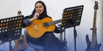 'تلفاز 11' و'مدل بيست' تعلنان عن استراتيجية لترخيص الموسيقى للأفلام