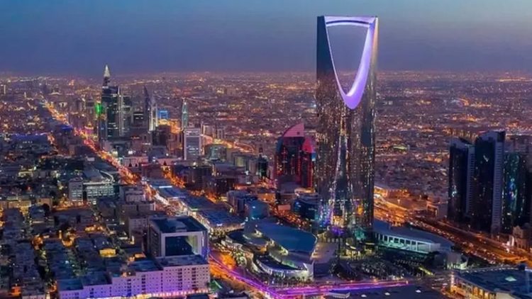 كاتب اقتصادي: التوسع الاستثماري يحقق عائدًا أعلى من تكلفة التمويل