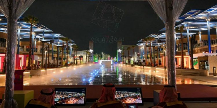 محافظ جدة يفتتح ‏مشروع "سوق 7" التجاري في حي الجامعة