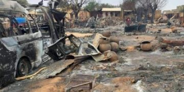 مقتل 10 في هجوم بمسيرة على سوق مكتظة في السودان