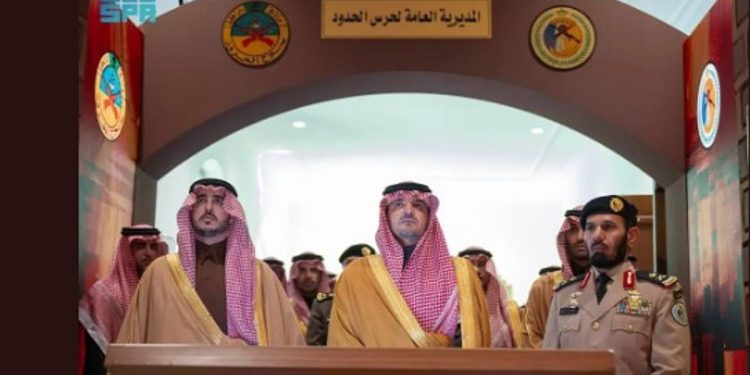 وزير الداخلية يدشّن عددًا من المشروعات ومركزًا تاريخيًّا لحرس الحدود بمنطقة الجوف