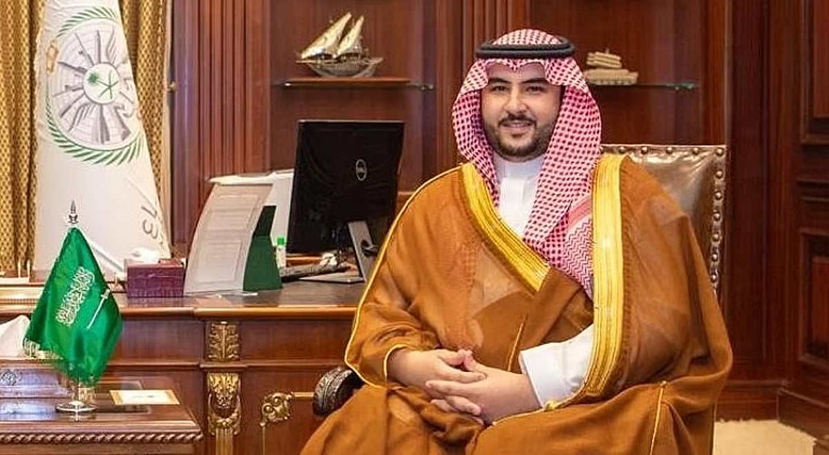 وزير الدفاع: حان الوقت لـ «الانتقالي» لتغليب صوت العقل بالاستجابة لجهود الوساطة السعودية الإماراتية