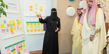 وزير الموارد البشرية يُدشّن ملتقى ريادة الأعمال وأنماط العمل الحديثة