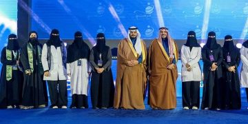 أمير القصيم يرعى انطلاقة ملتقى «فرصتي 5» لتعزيز وتمكين الشباب والفتيات بالمنطقة