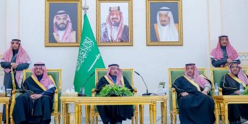 أمير القصيم يستقبل مديري الإدارات القانونية بالجهات الحكومية بالمنطقة