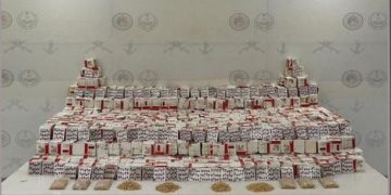 إحباط تهريب 187,830 قرصا خاضعا لتنظيم التداول الطبي و9,617 قرصا من «الإمفيتامين» بعسير