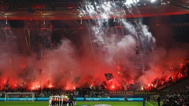 إصابة 64 شرطيًا بجروح في مباراة بالدوري الألماني