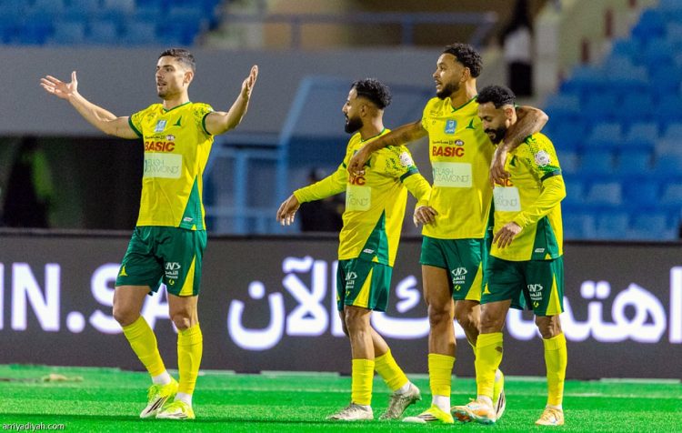 الخليج يكتسح الأخدود بالأربعة في «دوري روشن»