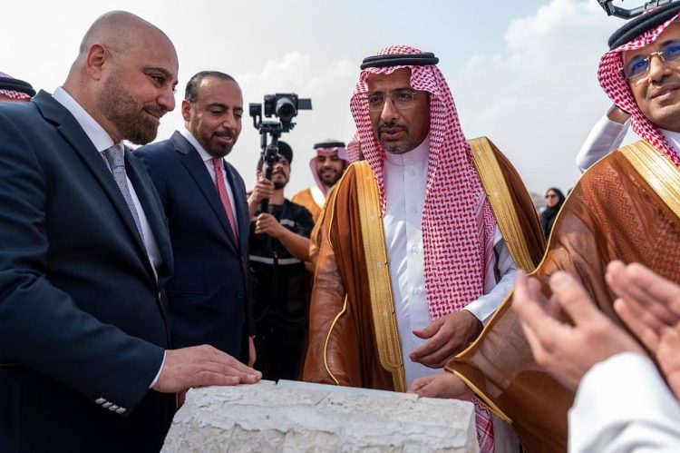 باستثمارات تتجاوز 1.24 مليار ريال.. وضع حجر أساس مجمع شركة البداد بالمدينة الصناعية الثانية بمكة المكرمة 