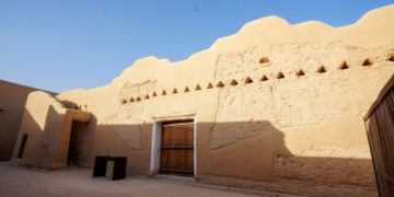 تجارب تبرز قيم الشجاعة والصبر في قصر الأمير تركي