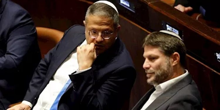 سموتريتش يرفض فتح معبر رفح ويشترط استعادة «آخر جثة»