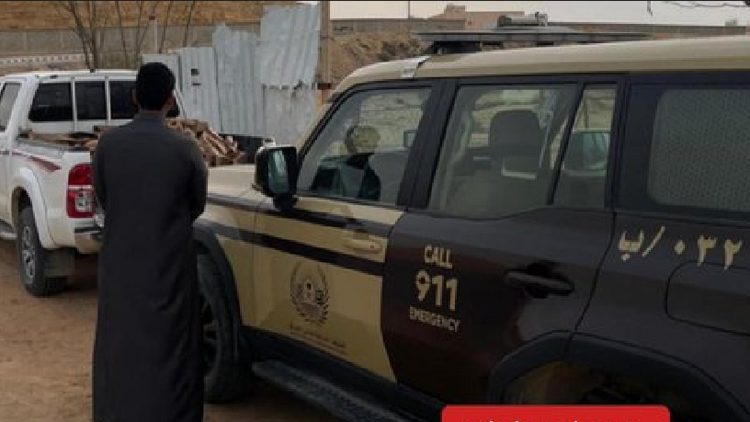 ضبط مواطن مخالف لنظام البيئة لنقله حطبًا محليًا في منطقة الرياض