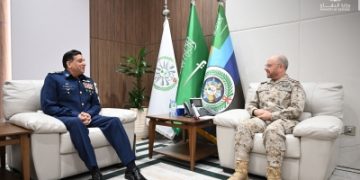 مباحثات سعودية باكستانية لتعزيز التعاون العسكري