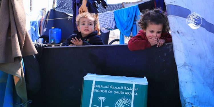 مركز الملك سلمان للإغاثة يواصل جهوده الإنسانية في غزة