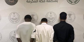 من اليمن وتشاد.. القبض على مقيمين ومخالف لترويجهم المخدرات في جدة