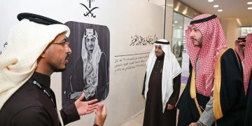 مُحافظ الطائف يدشّن حزمة مشاريع تطويرية بتجمع الطائف الصحي