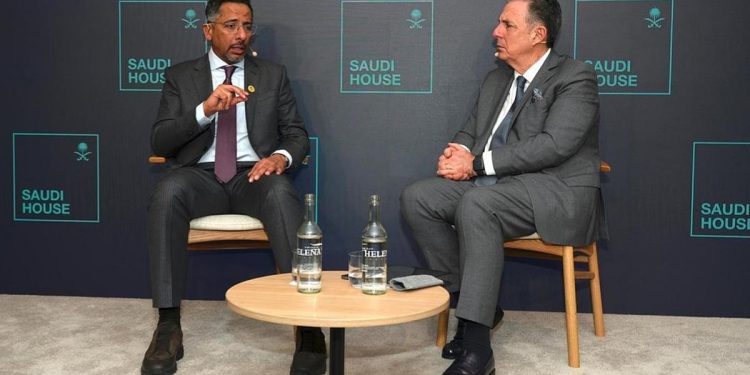 وزير الصناعة: تكامل السياسات والاستثمار والتقنية مفتاح لتلبية الطلب العالمي على المعادن