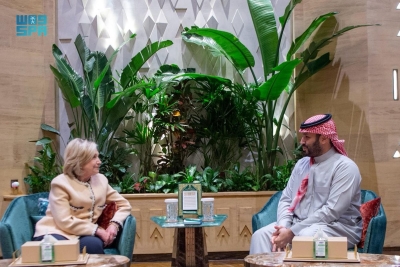 ولي العهد يستقبل هيلاري كلينتون في قصر اليمامة