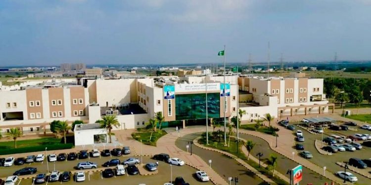 للمرة الأولى في جازان.. إجراء عملية إصلاح الصمام الميترالي بتقنية M-TEER