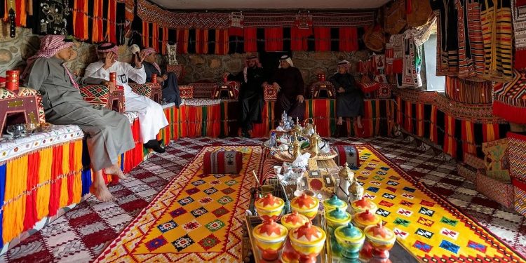 قرى ميسان في رمضان.. مجالس عامرة وملامح اجتماعية تحكي الهوية