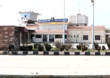 "قسد" تسلم الحكومة السورية مطار القامشلي رسميًا