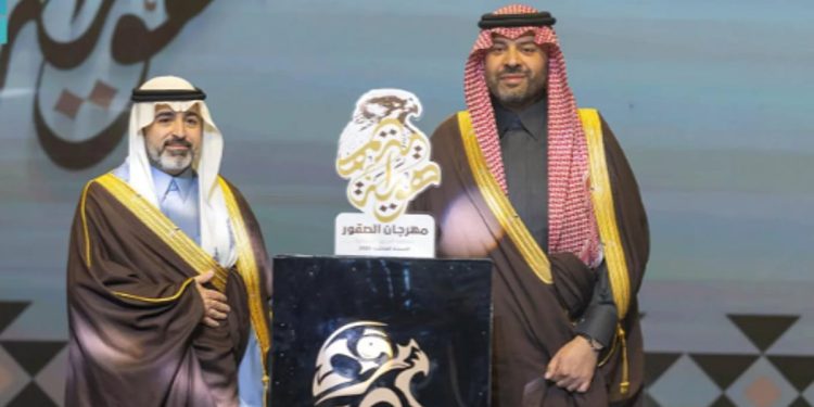 أمير الحدود الشمالية يرعى الحفل الختامي لمهرجان الصقور بمحافظة طريف