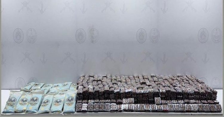 إحباط تهريب 165 ألف قرص طبي و59 كجم من الحشيش بجازان