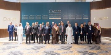 'التحالف الدولي' يجدد الالتزام بهزيمة 'داعش' بالعراق وسوريا