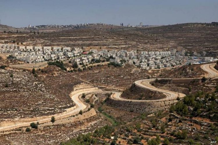 الرئاسة الفلسطينية: إسرائيل تحول الضفة إلى "أملاك دولة" في تصعيد خطير