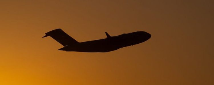 القوات الأمريكية تعلن إتمام مهمتها لنقل معتقلي داعش من سوريا إلى العراق