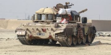 باكستان تشن ضربات على الحدود مع أفغانستان