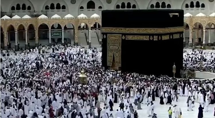 بـ7 لغات.. منصة «دليل المصلي» الإلكترونية تثري تجربة ضيوف الرحمن وتعزز رحلتهم الإيمانية