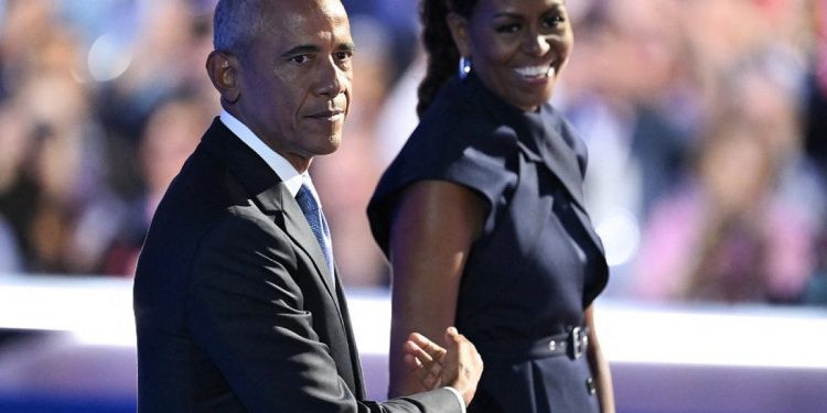 ترامب ينشر فيديو يصور أوباما وزوجته على أنهما قردان