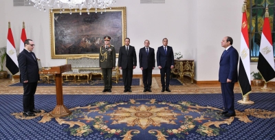 تعيين 14 وزيرا جديدا في مصر وعودة وزارة الإعلام في تعديل وزاري كبير