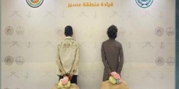 حرس الحدود بعسير يقبض على يمنيين لتهريبهما 40 كيلوجراما من القات المخدر
